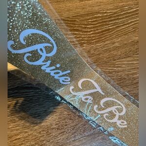 ✨ Bride To Be Gold Glitter Sash | Bachelorette Bridal Shower | NWT